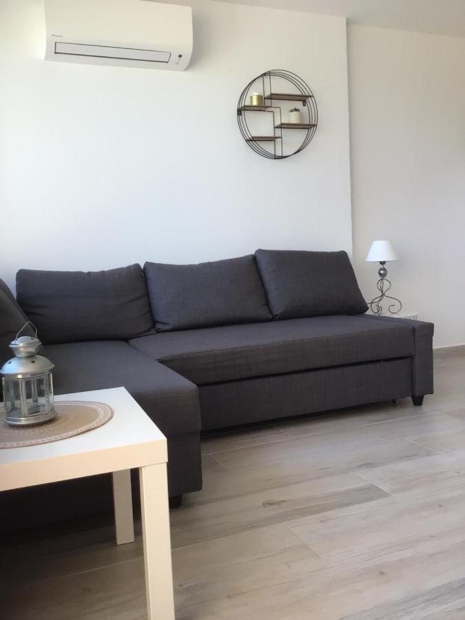 Appartement Pieds Dans L'Eau Vue Mer Bormes Les Mimosas Экстерьер фото